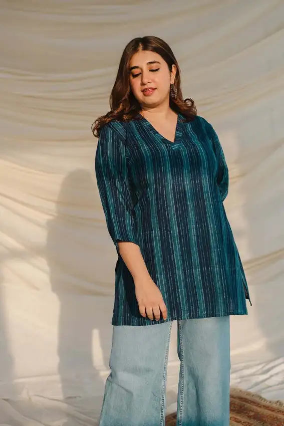 Casual Printed Women Multicolor Top 70% off